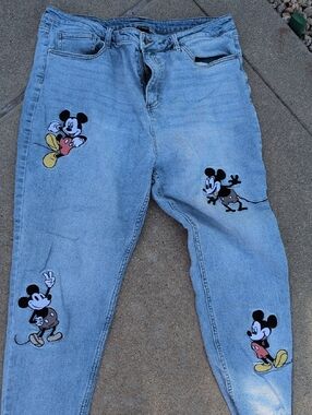 Her Universe Light Blue Denim Jeans